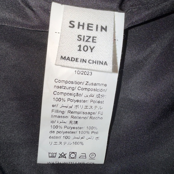 Shein Black Puffer Vest — Youth Large - Picture 2 of 3